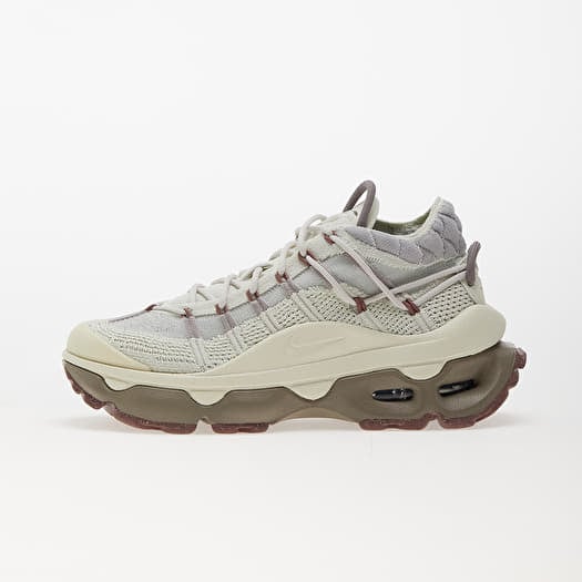 Women s shoes Nike W Air Max Flyknit Venture Sea Glass Moon Fossil Fossil Footshop