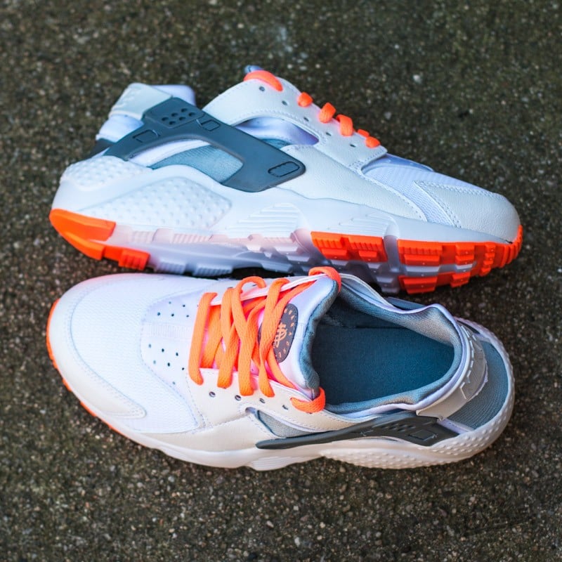 Moteriška avalynė Nike Air Huarache Run (GS) White/ Magnet Grey