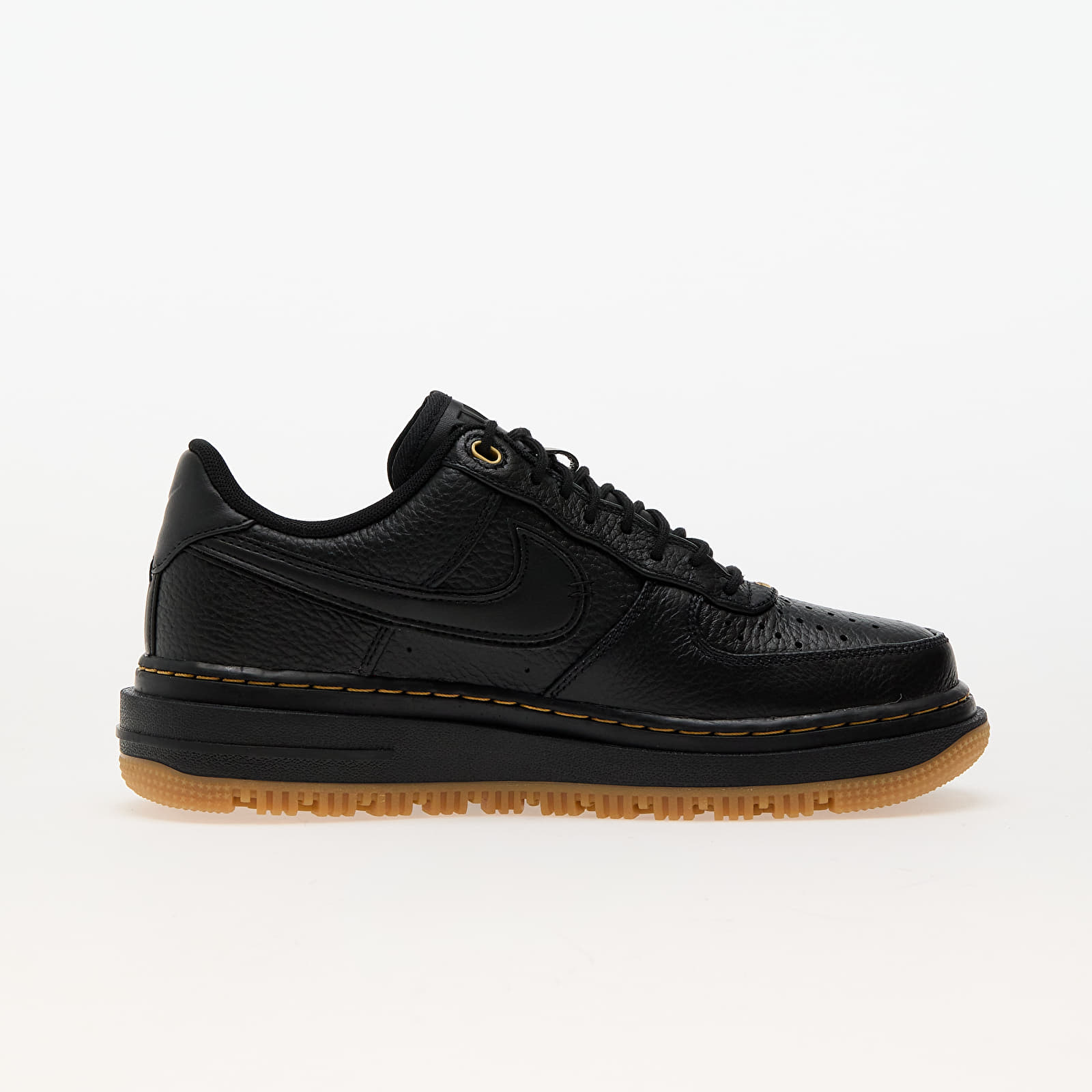Încălțăminte și sneakerși pentru bărbați Nike Air Force 1 Luxe Black/ Black-Bucktan-Gum Yellow