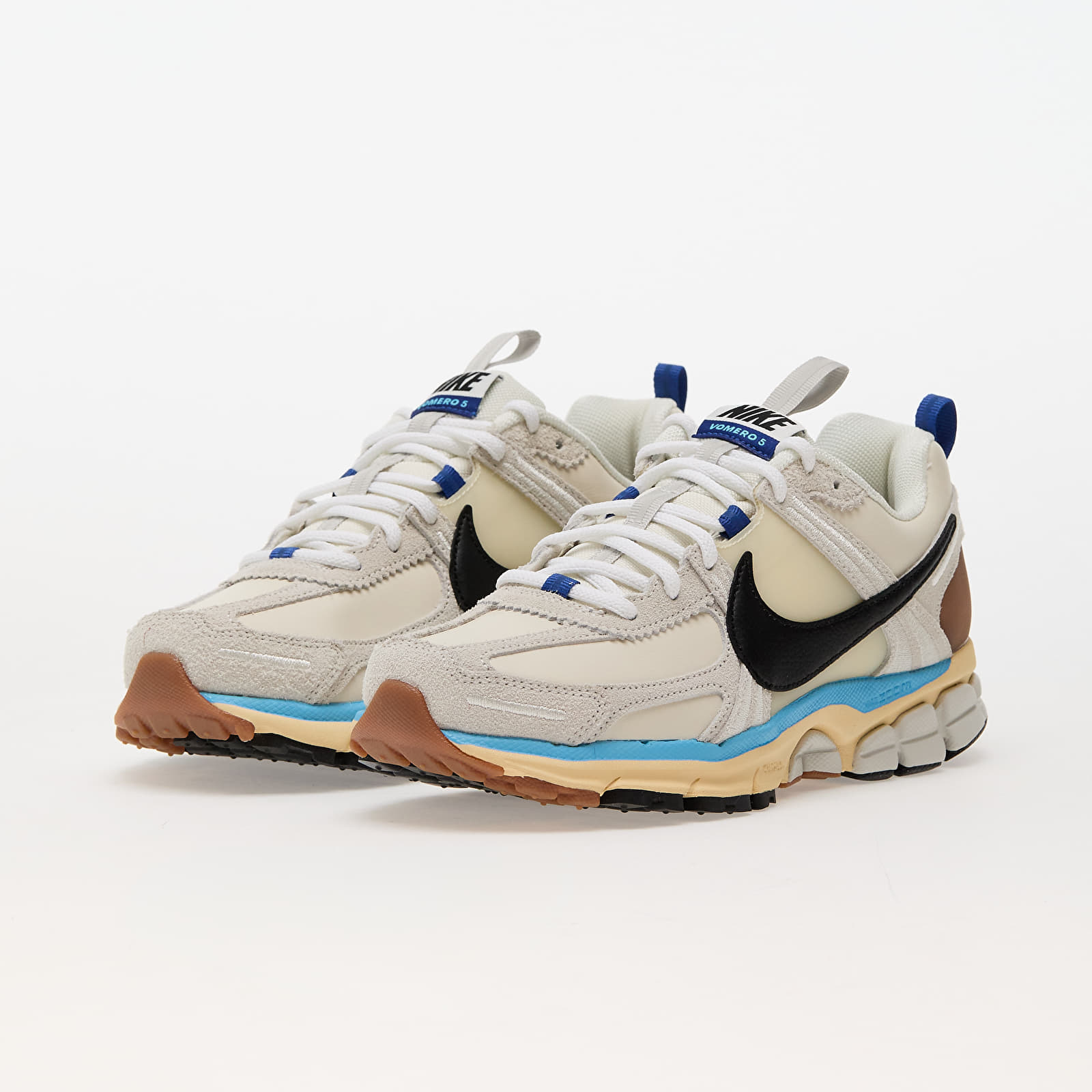 Women's shoes Nike W Zoom Vomero 5 Prm Pale Ivory/ Black-Light Bone-Pale Vanilla