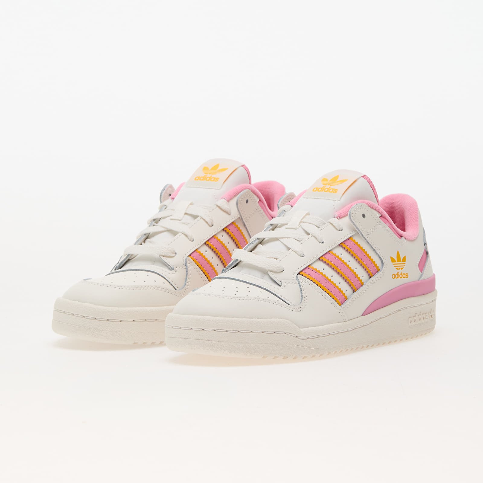 Дамски кецове и обувки adidas Forum Low Cl W Cloud White/ Bliss Pink/ Spark