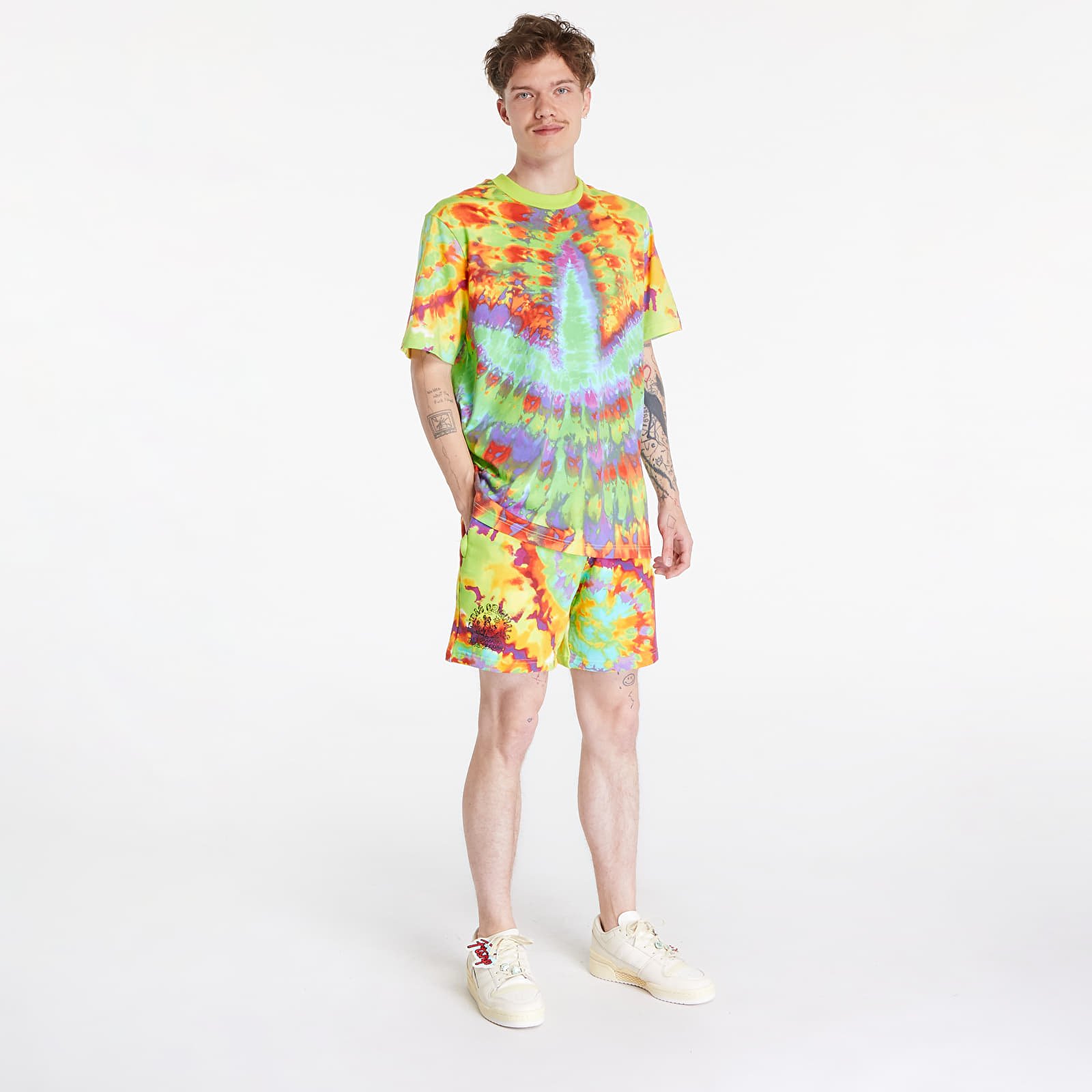 Kurzhosen adidas Originals TIE-DYE Shorts Impact Yellow