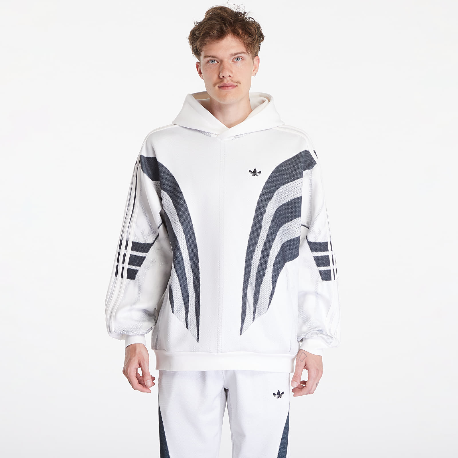 Hoodies and sweatshirts  adidas Prm Q3 Print Hd Cloud White