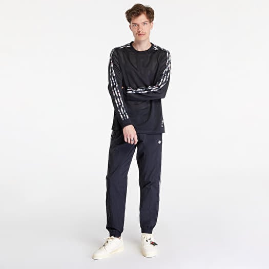 Adidas pride tee shop
