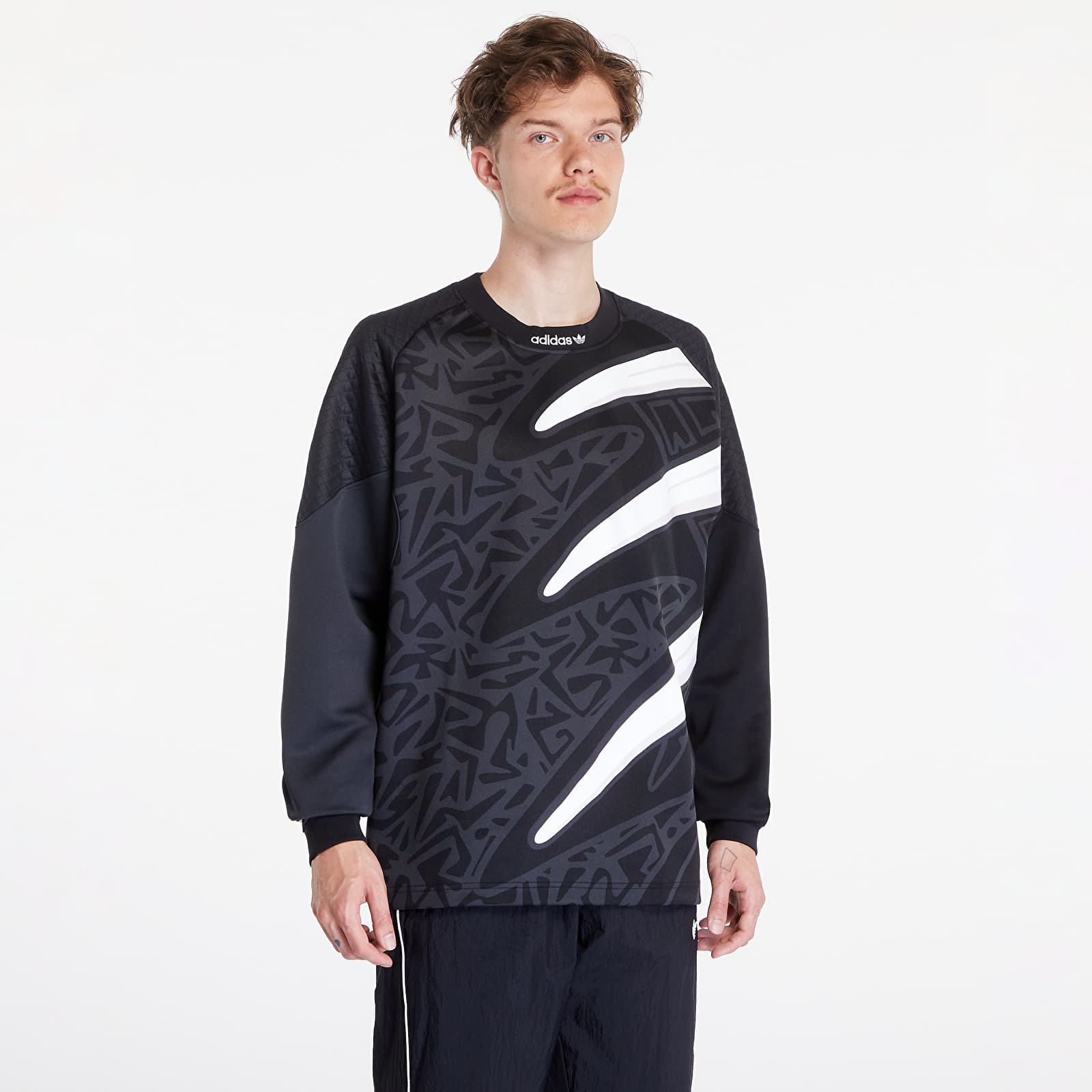 Hoodies and sweatshirts  adidas Premium Jersey Black