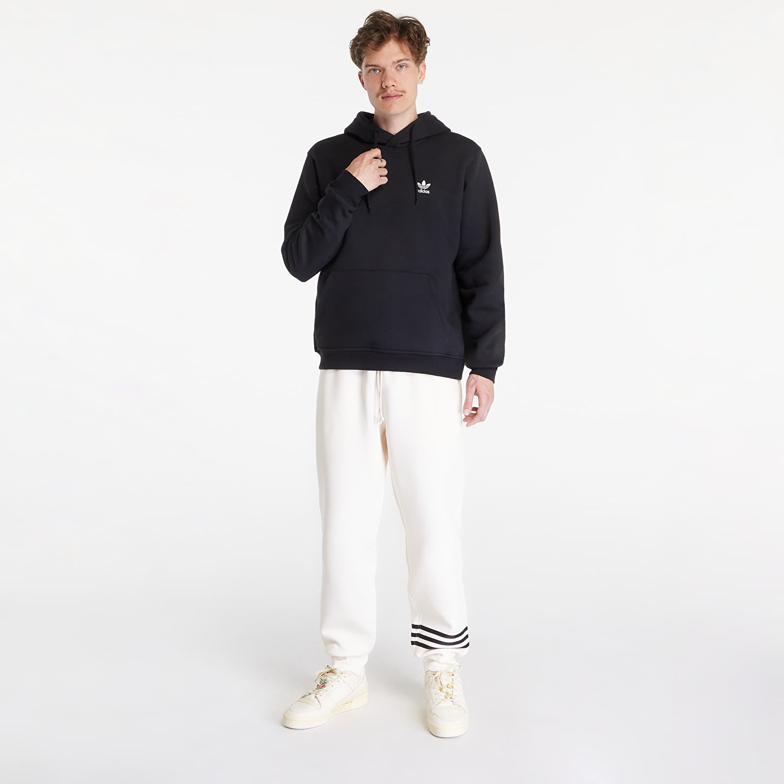 Bluzy adidas Originals Essentials Hoodie Black