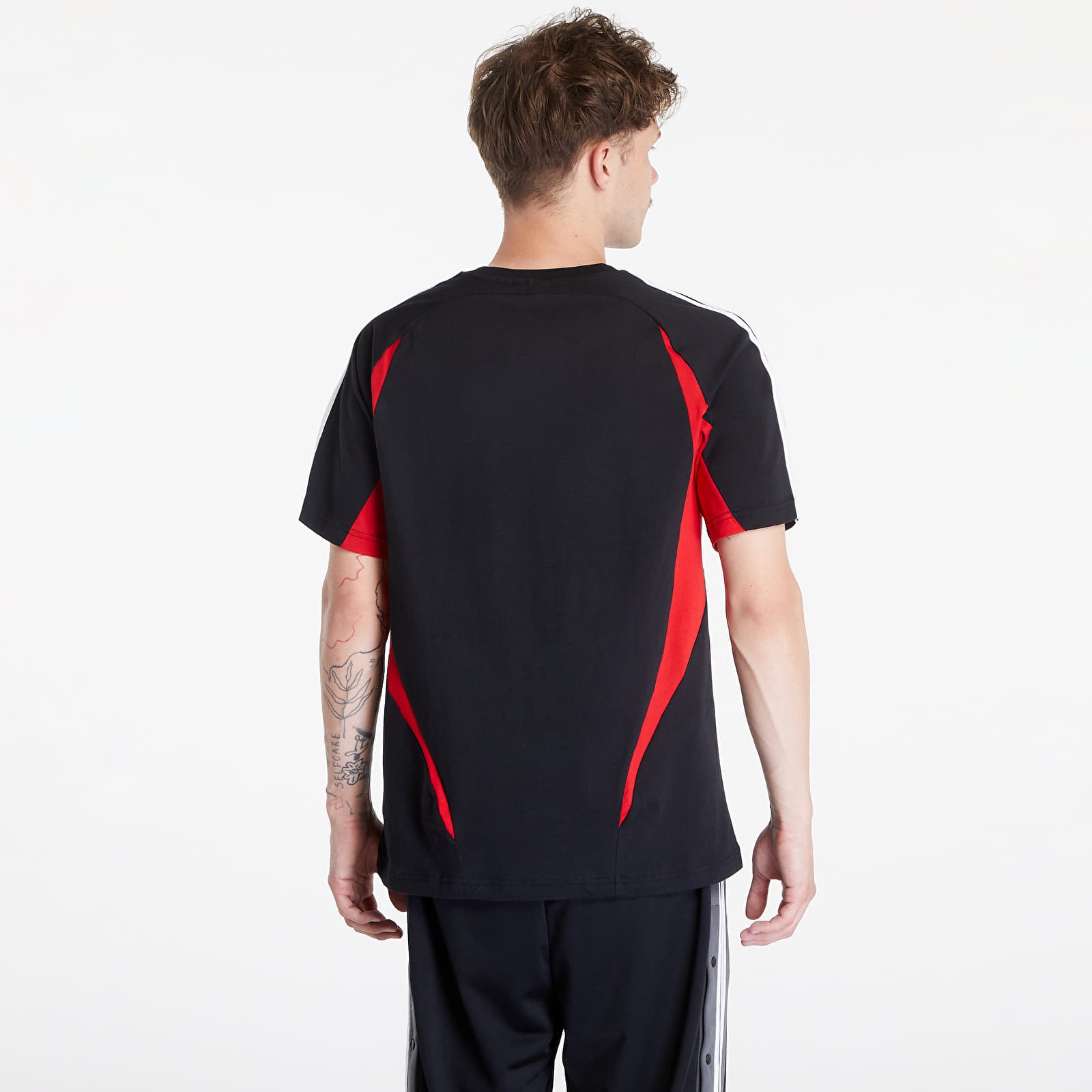 T-Shirts adidas Archive Short Sleeve Tee Black/ Better Scarlet