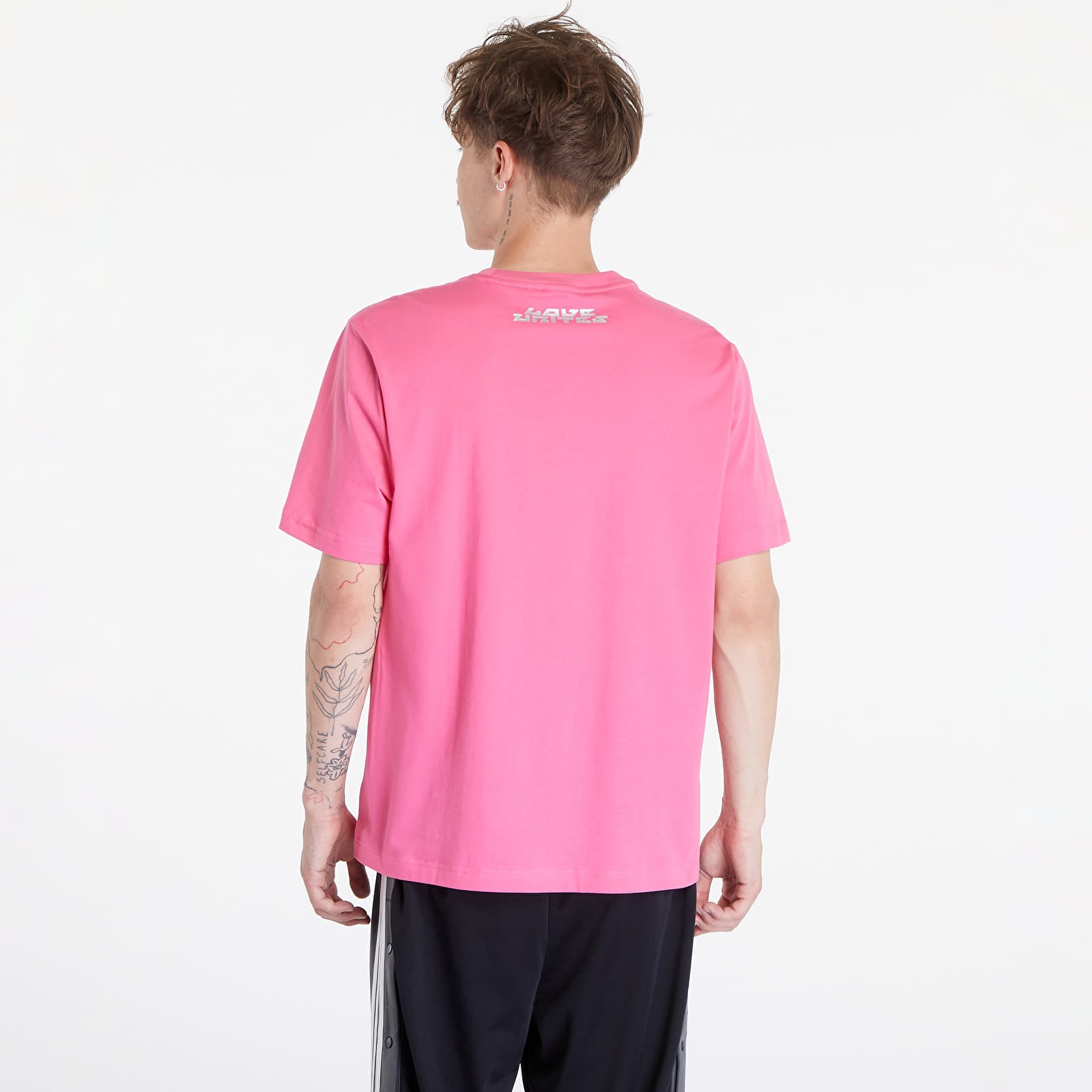 Koszulki adidas x Pabllo Vittar Pride Graphic Short Sleeve Tee Semi Solar Pink