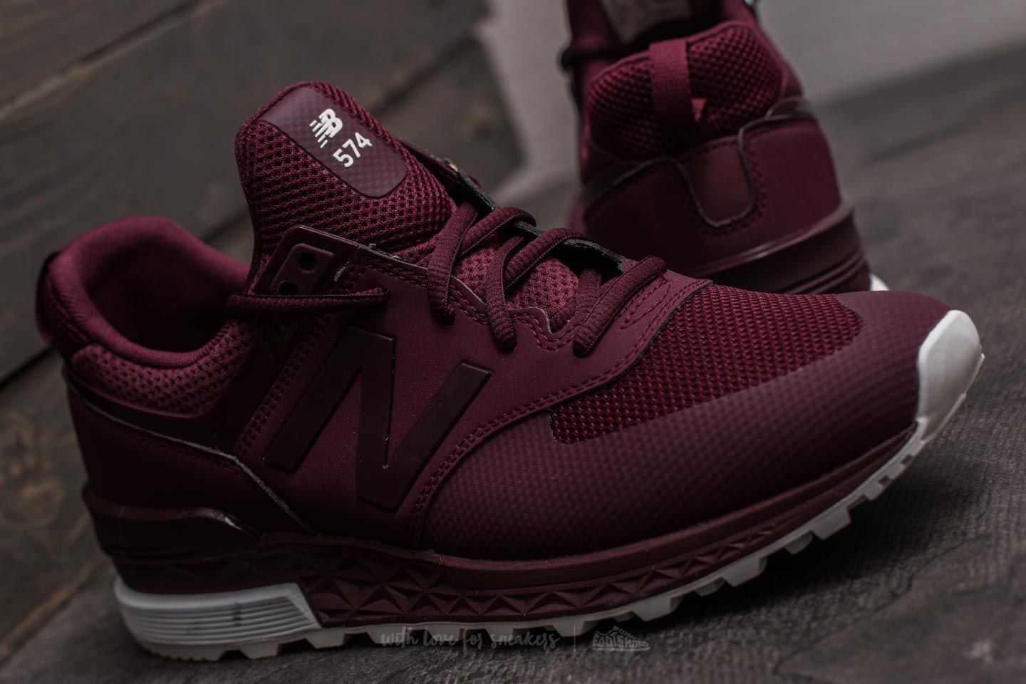 Buty męskie New Balance 574 Maroon