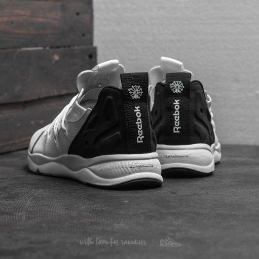 Reebok pump fury lite best sale