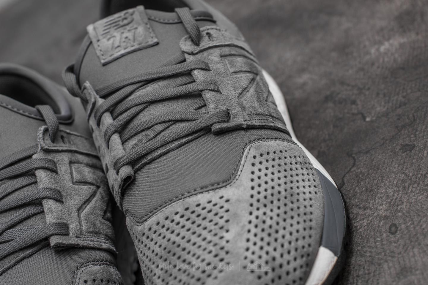Men s shoes New Balance 247 Grey White Footshop