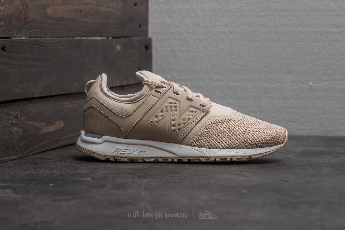 New balance 247 women brown best sale