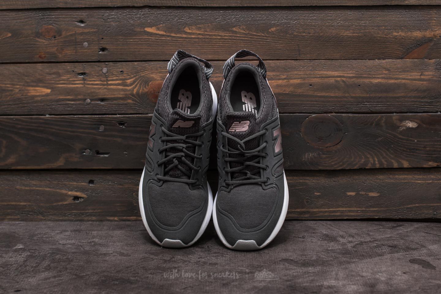 New balance 420 womens Silver discount