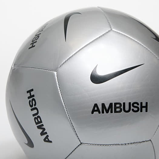 Nike football x ball top