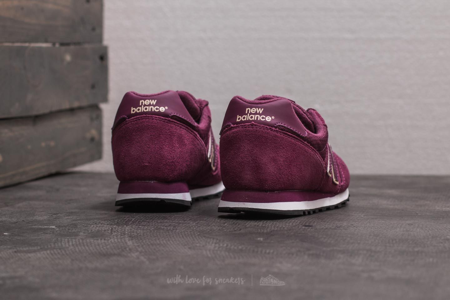 New balance 373 violet top