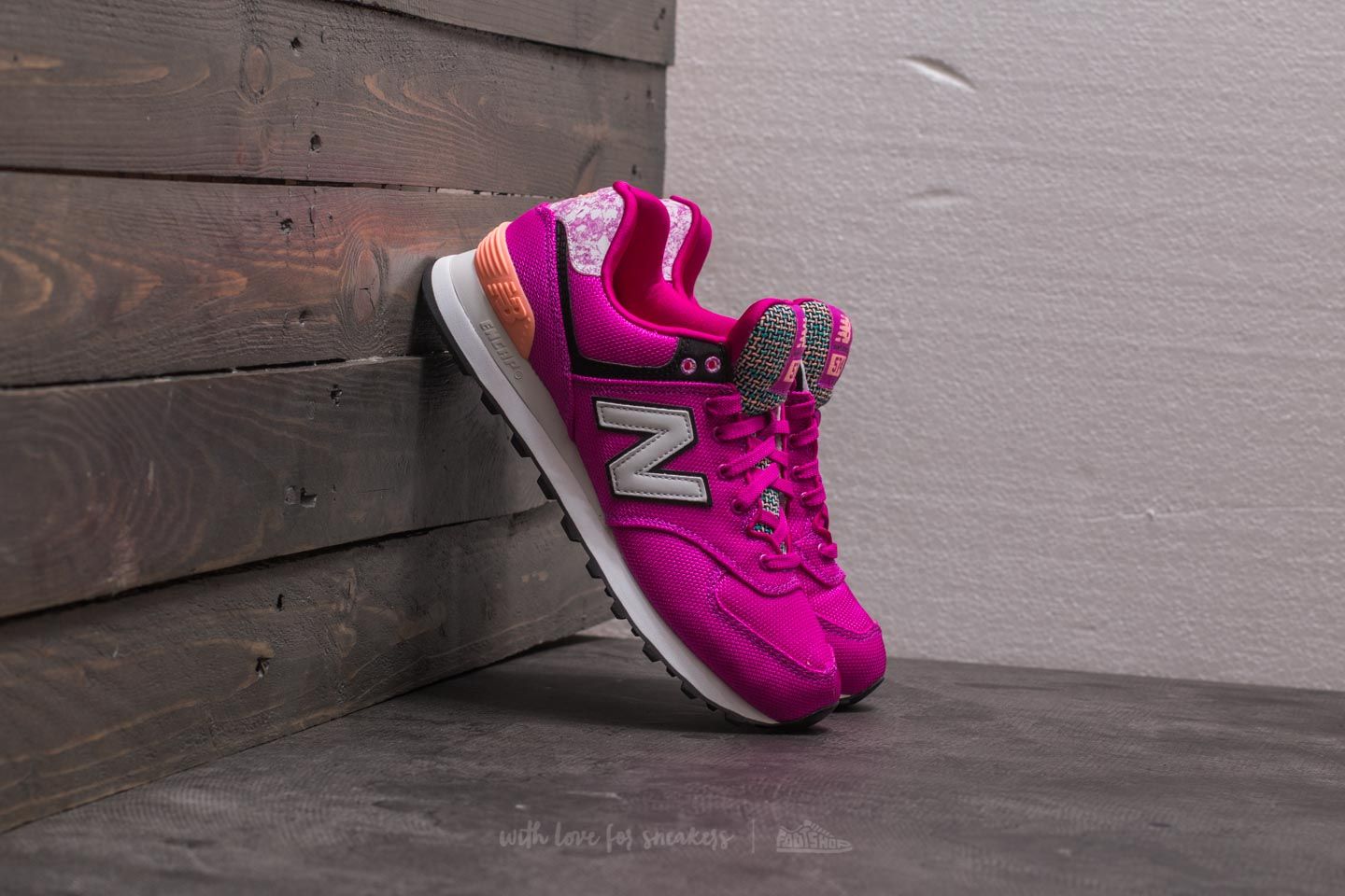 Sko til kvinder New Balance 574 Violet/ White/ Black