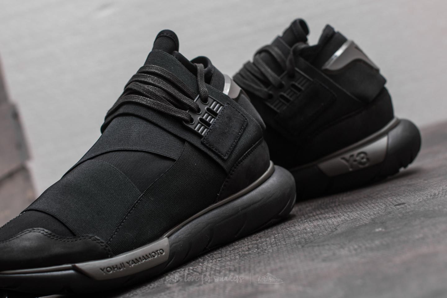 Adidas y3 qasa high triple black best sale