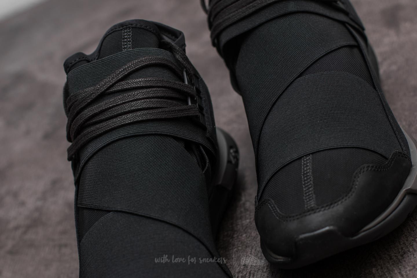 Zapatillas Hombre Y-3 Qasa High Core Black/ Core Black/ Core Black
