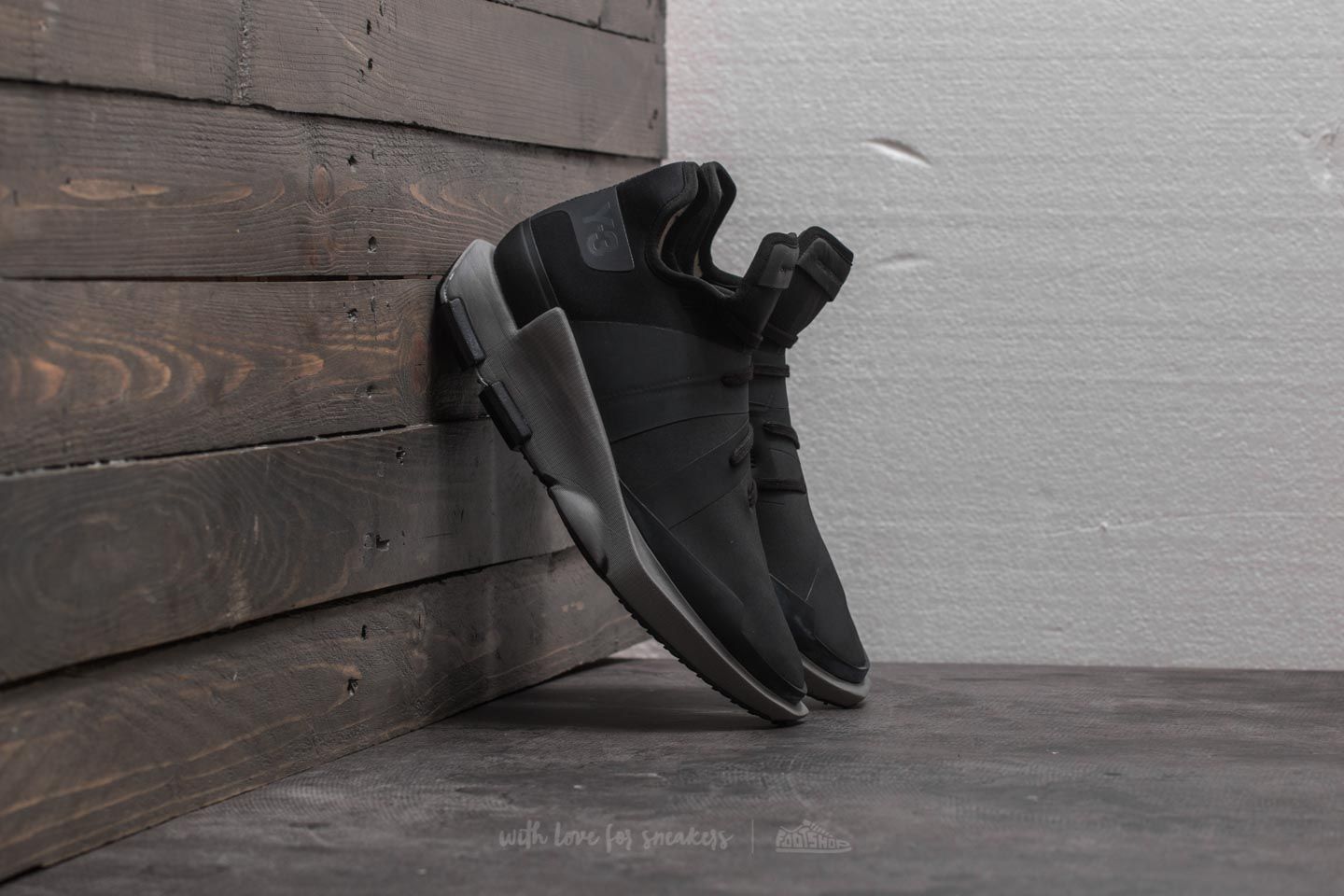 Men's shoes Y-3 Noci Low Core Black/ Core Black/ Silver
