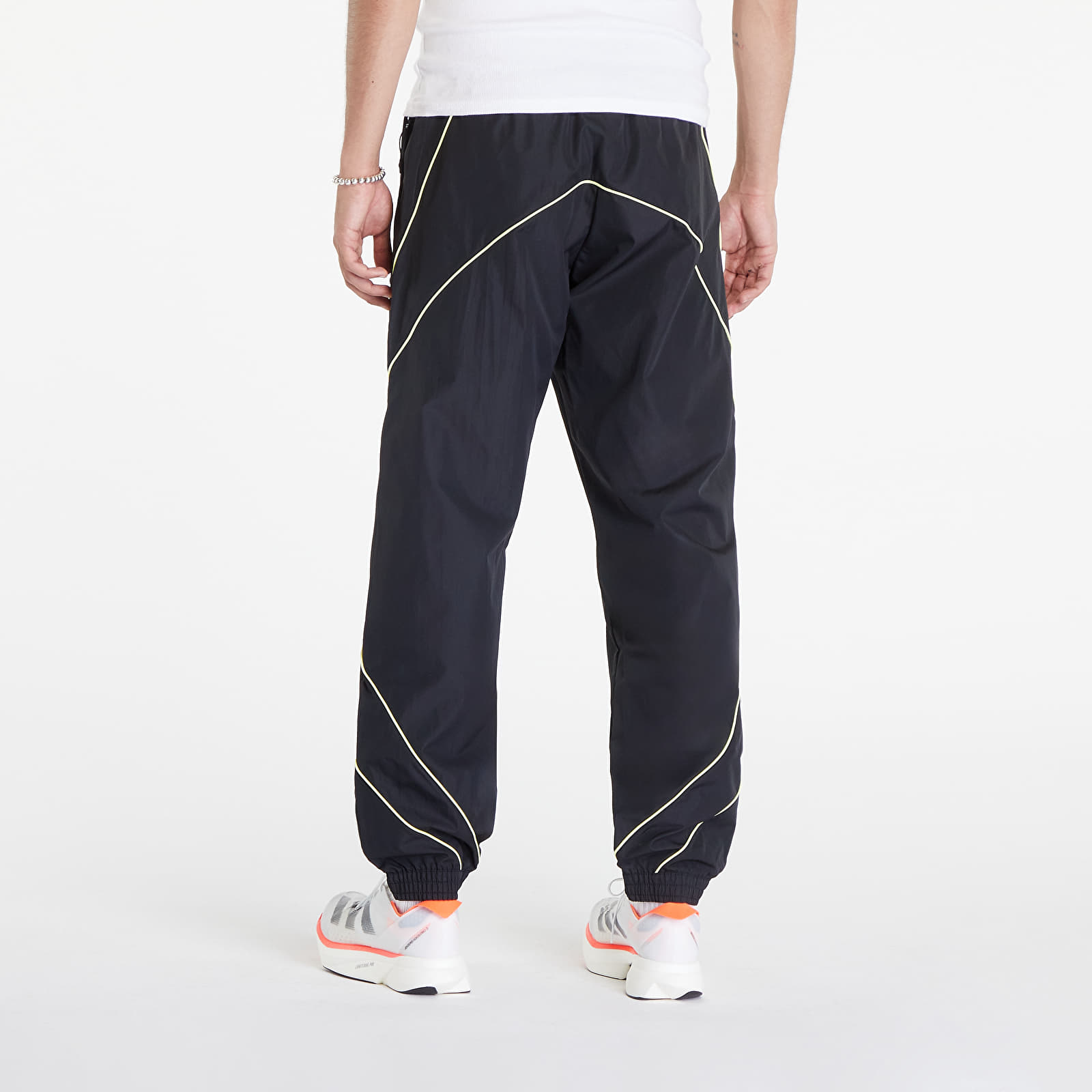 Džínsy a nohavice adidas R.Y.V. Sport Pants Black