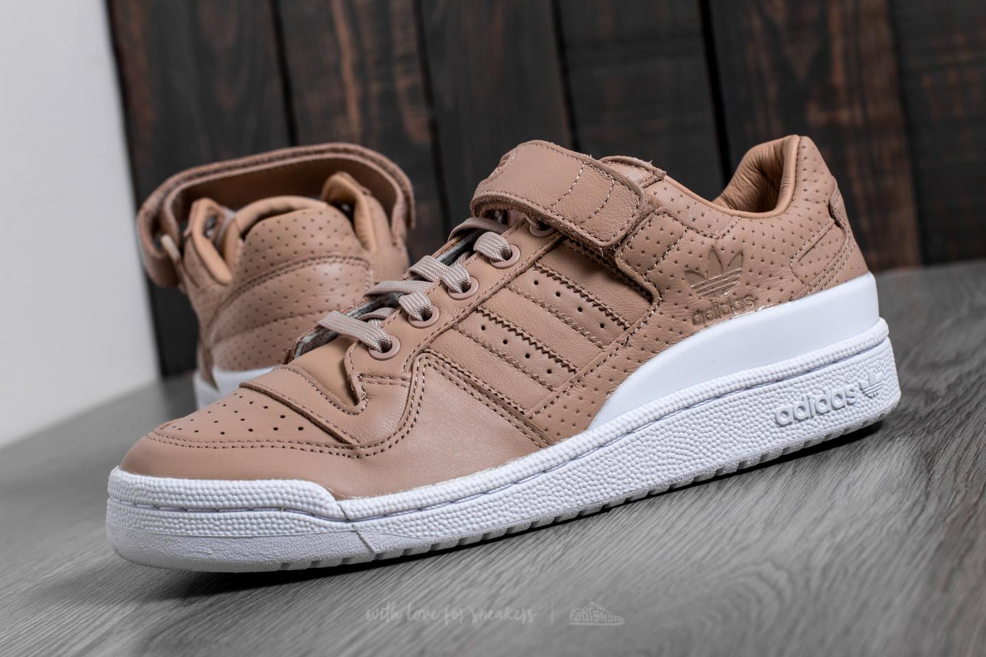Buty damskie adidas Forum Low St Pale Nude/ St Pale Nude/ Ftw White