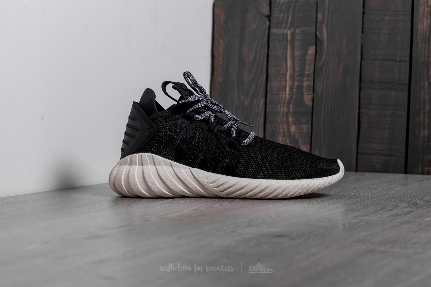 Tubular dawn deals shoes black