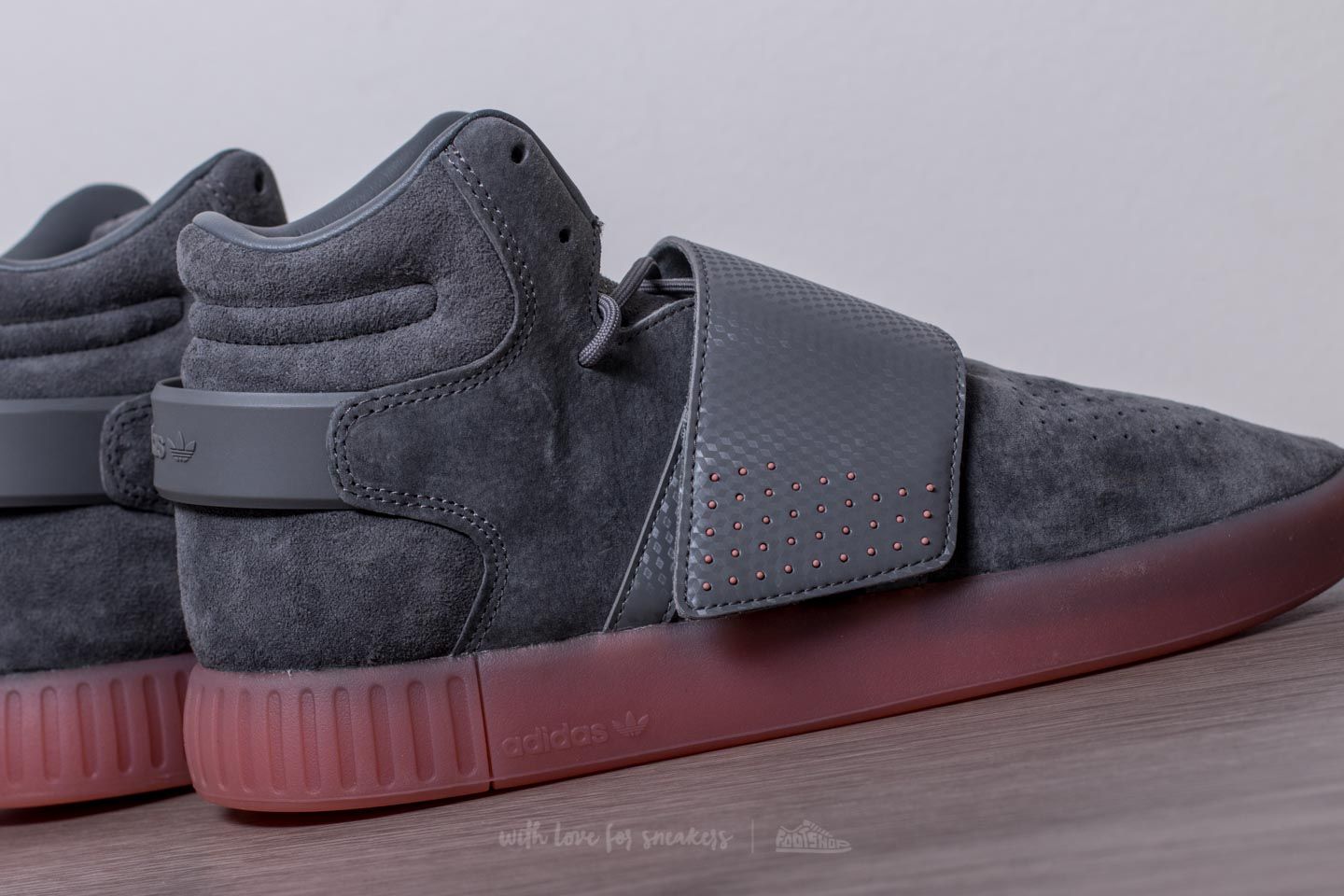 Tubular invader strap shoes pink discount