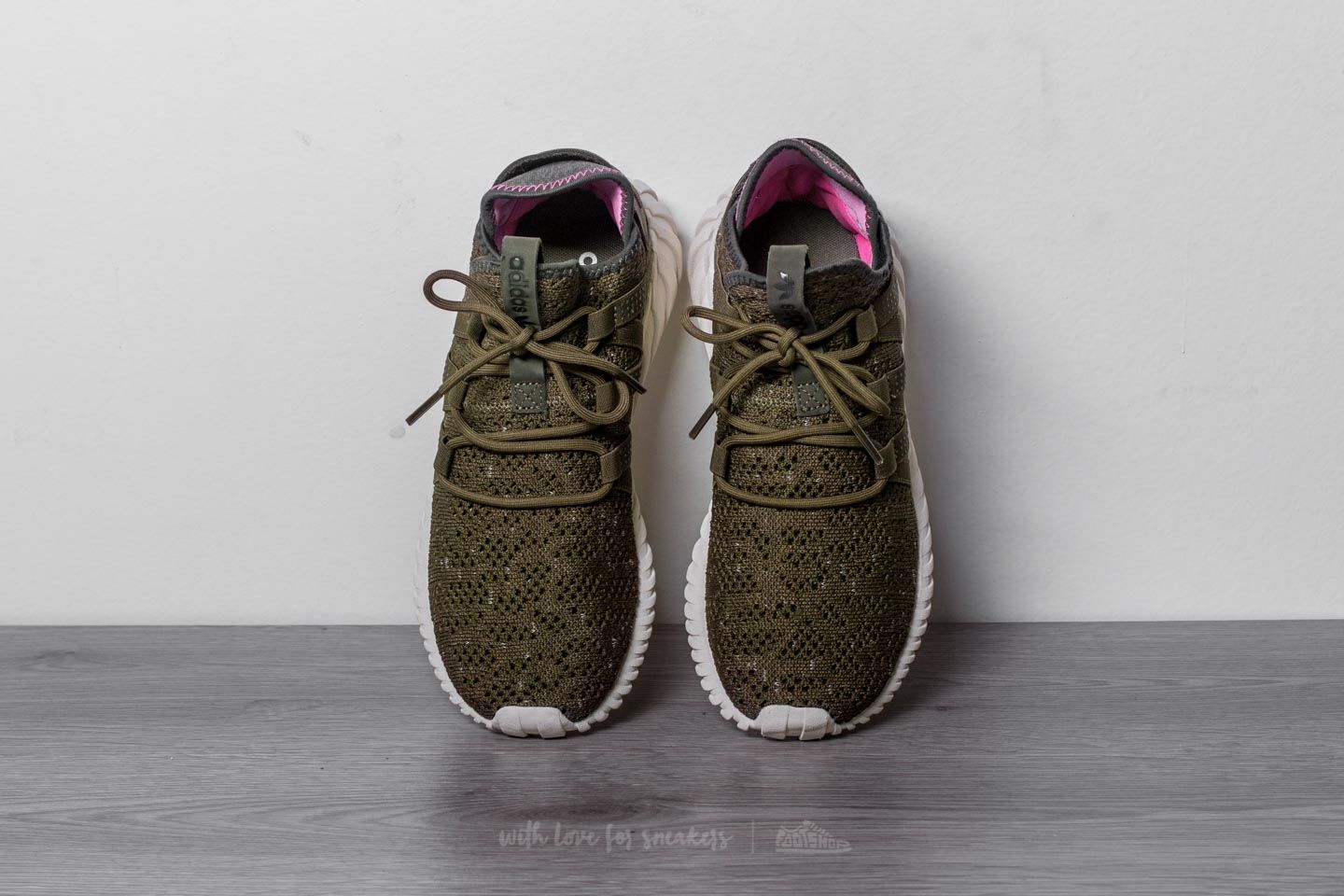 Adidas tubular outlet olive green women