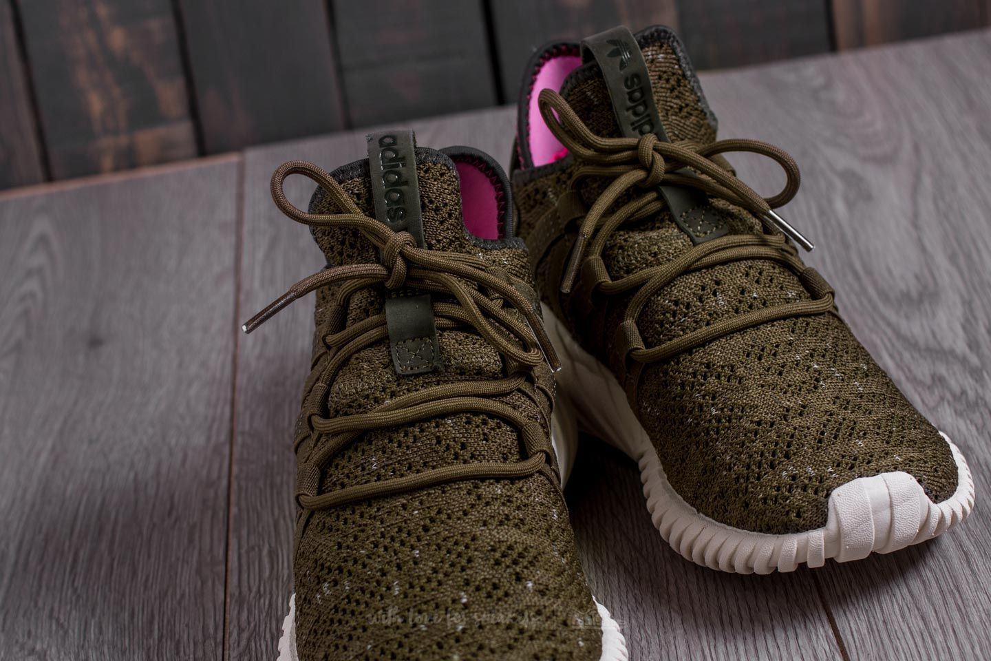 Adidas tubular olive deals