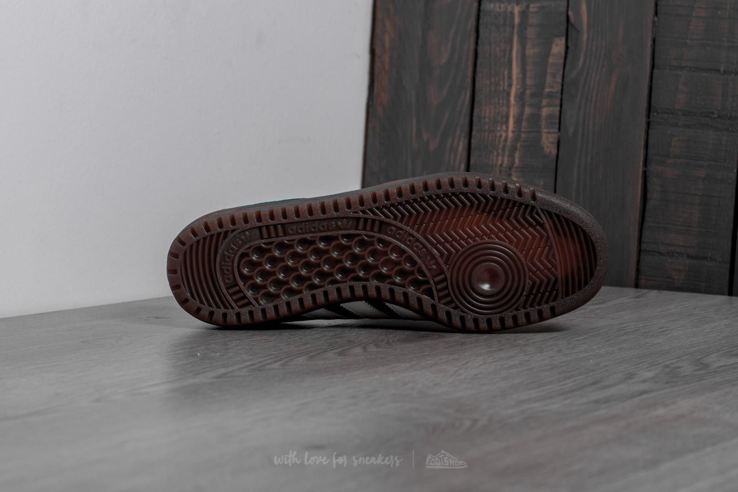 Încălțăminte și sneakerși pentru bărbați adidas Intack Spezial Dark Green/ Chalk White/ Dark Green