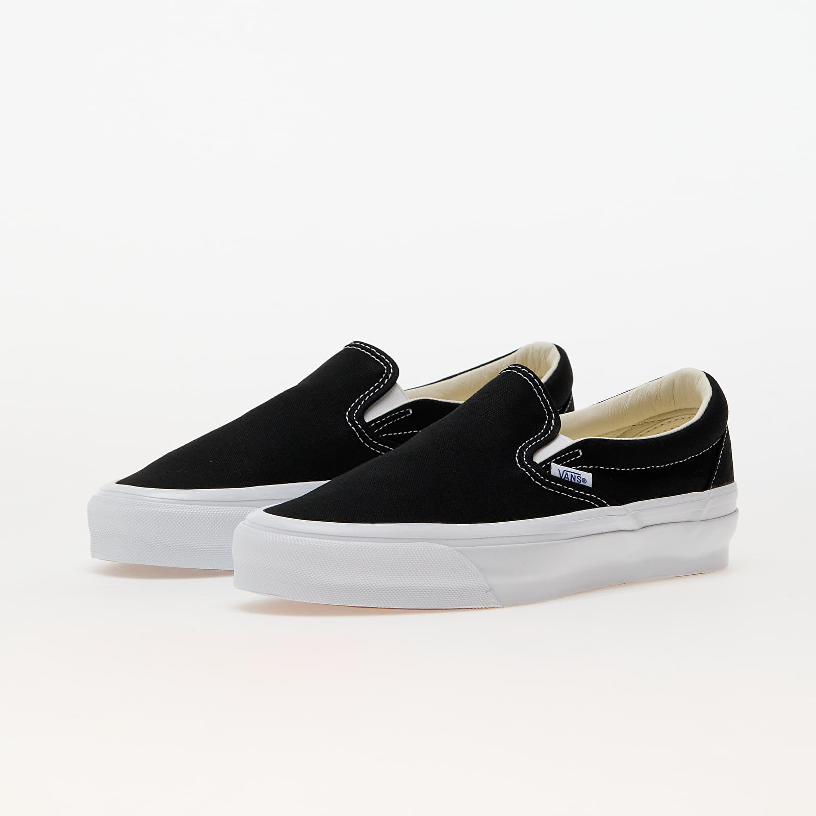 Pánske tenisky a topánky Vans Slip-On Reissue 98 LX Black/ White