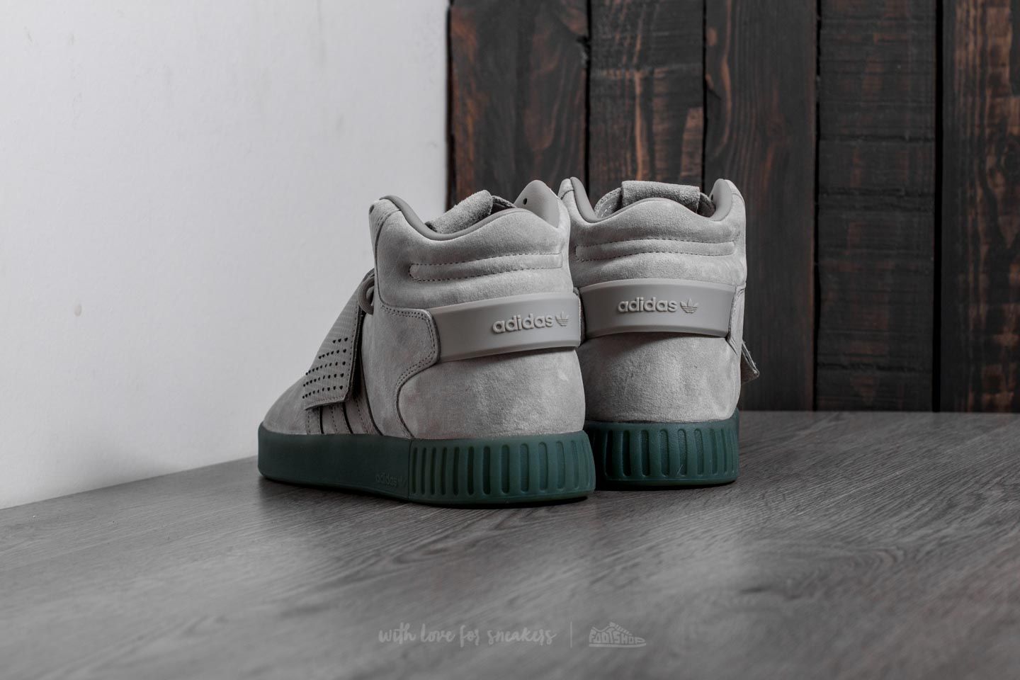 Adidas tubular 2024 sesame