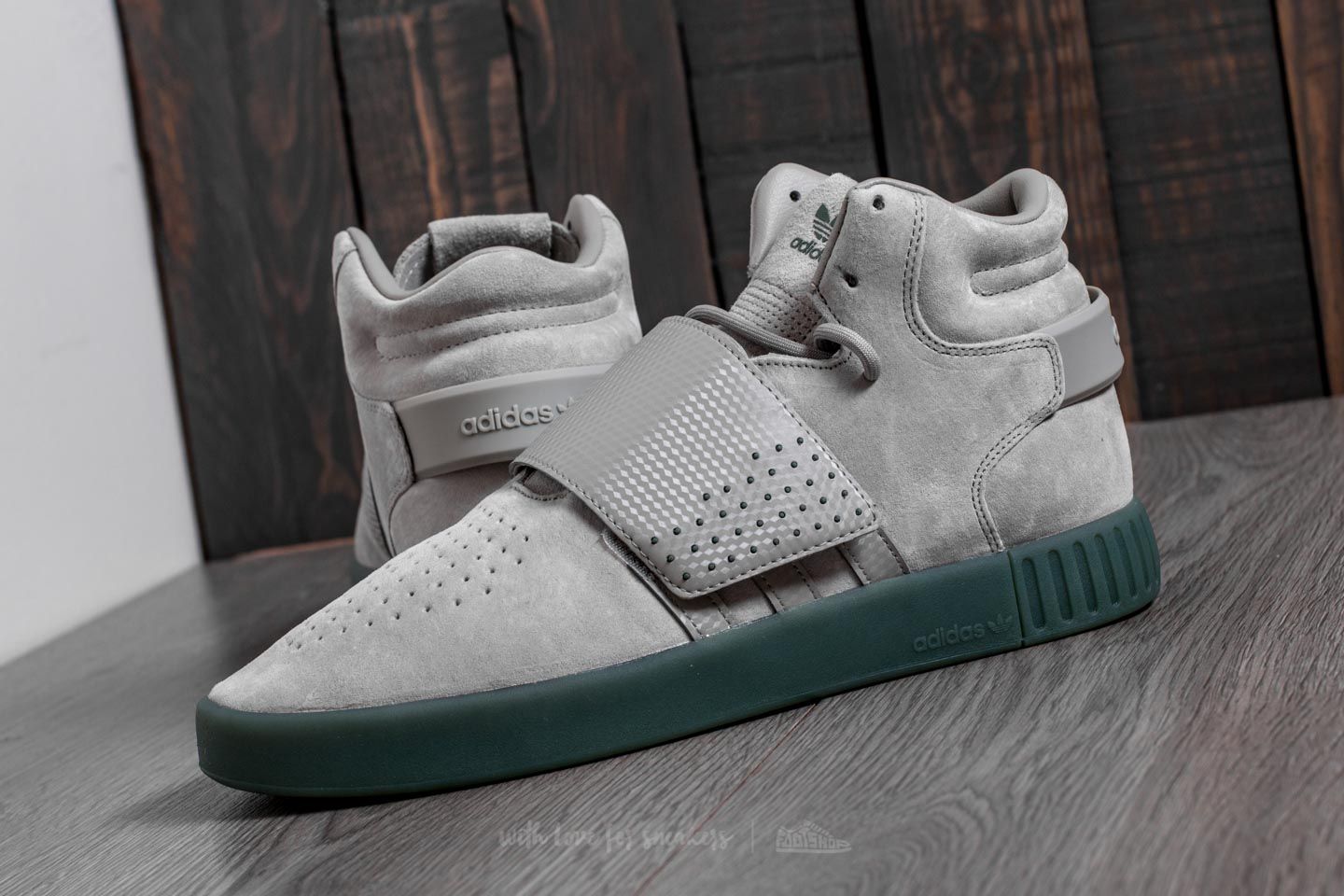 Adidas tubular 2024 sesame
