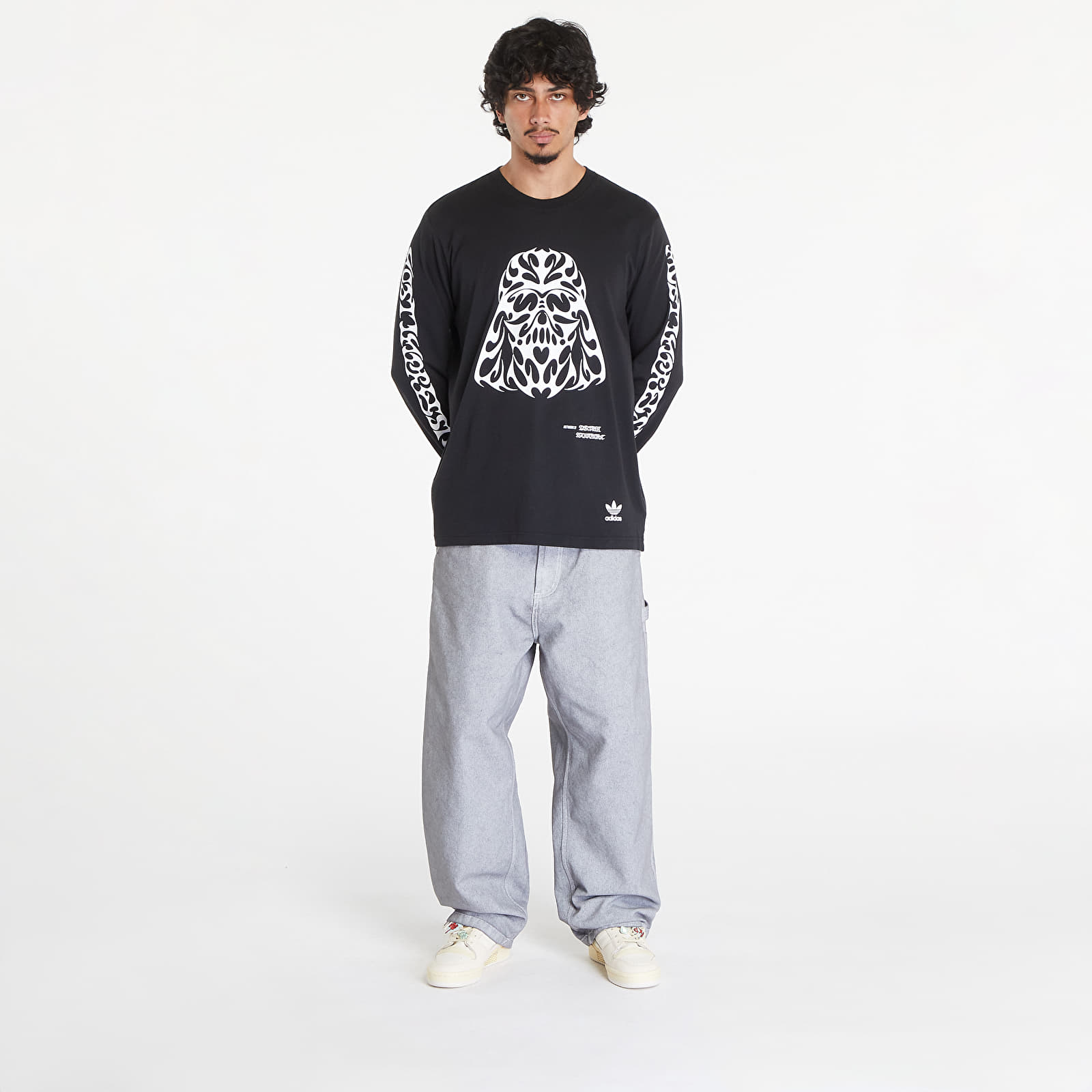 T-skjorter adidas x Star Wars Nanzuka Long Sleeve Tee Black