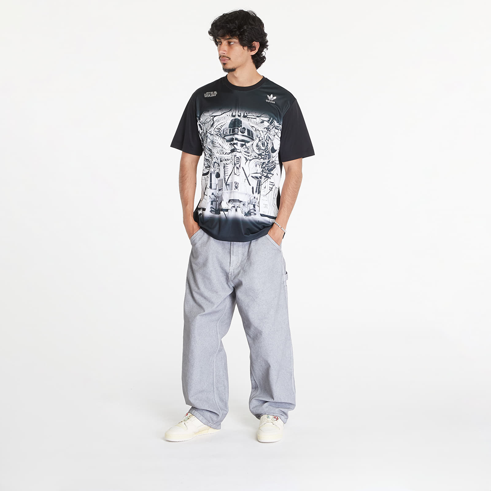 T-shirts adidas x Star Wars Nanzuka Short Sleeve Tee Black