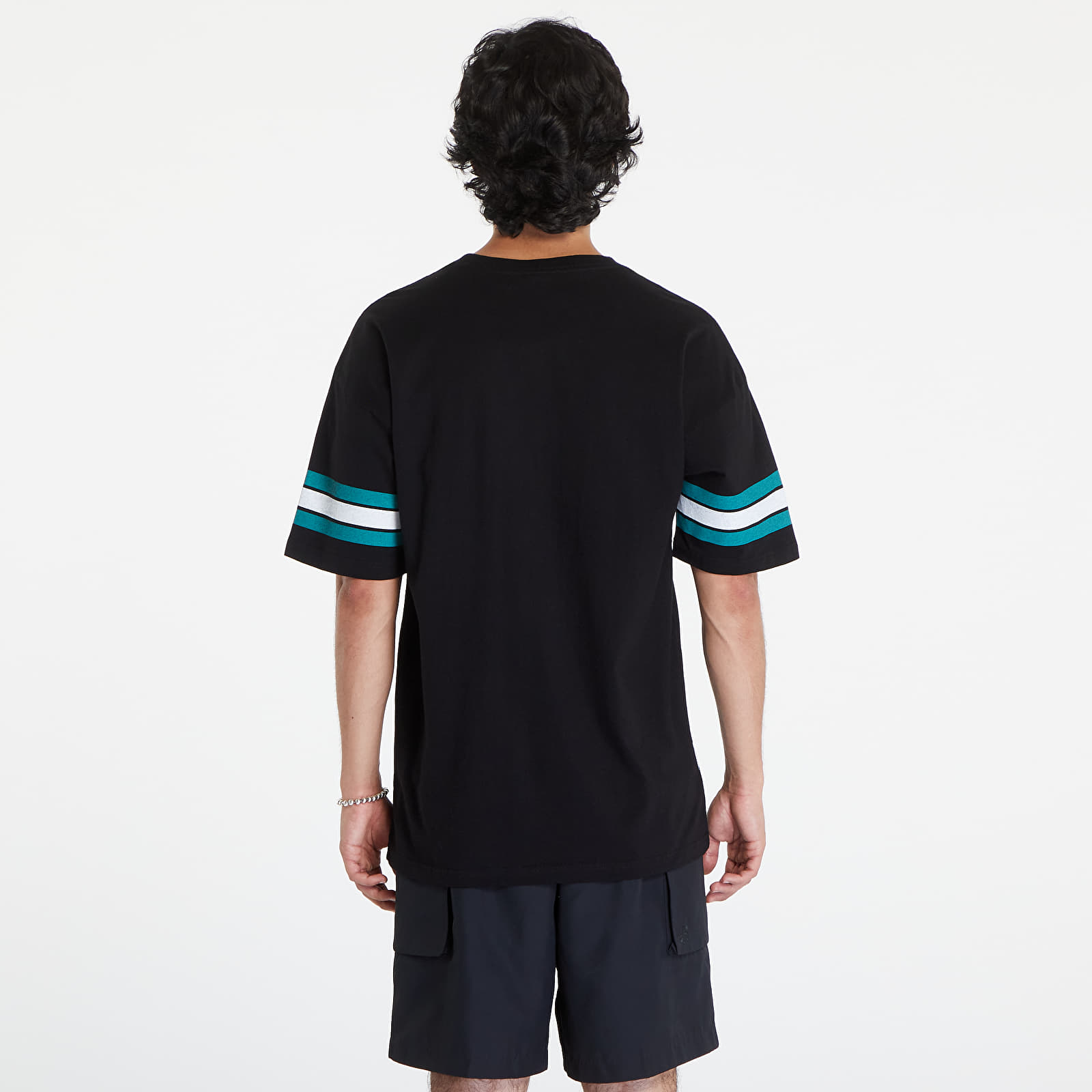 Men's T-shirts Mitchell & Ness NHL Fashion Oversized SS Tee Vintage Logo Anaheim Ducks Black