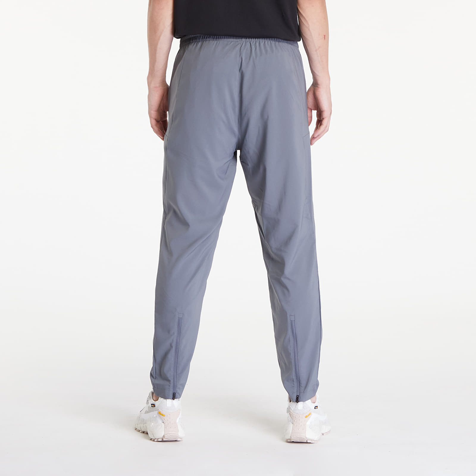 Pánské kalhoty Reebok Id Train Woven Pant Grey