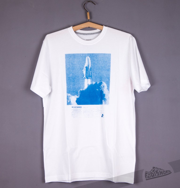 T-krekli un krekli Nike Tee-Lift Off White