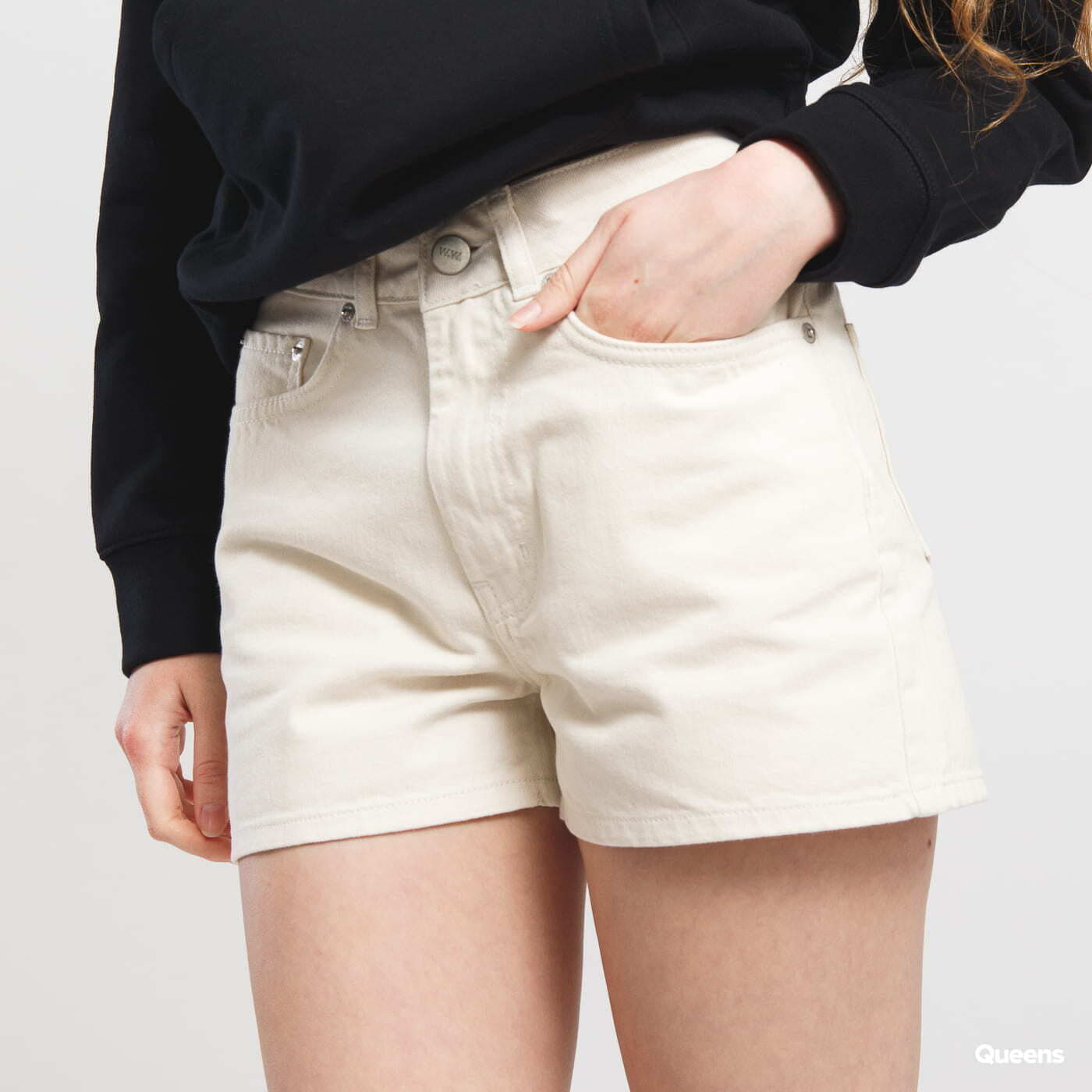 Krótkie spodenki WOOD WOOD Oda Shorts off-white