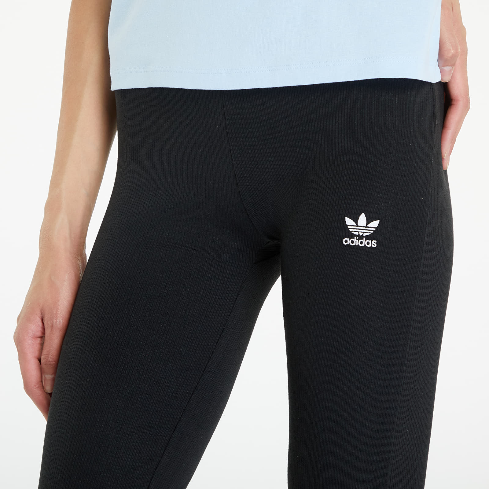 Hosen und Jeans adidas Essentials Rib Flared Leggings Black Footshop