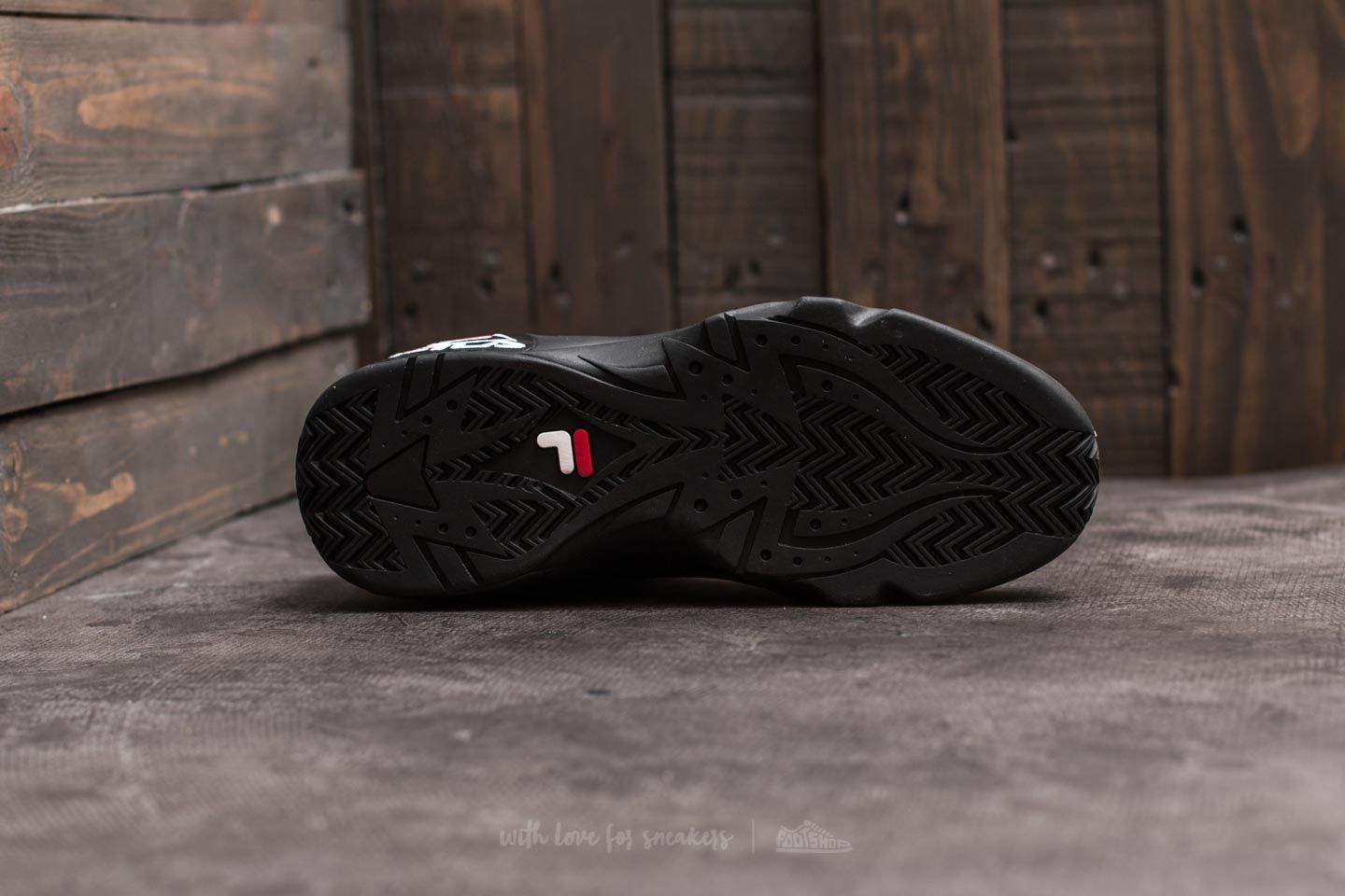 Fila disruptor black clearance man