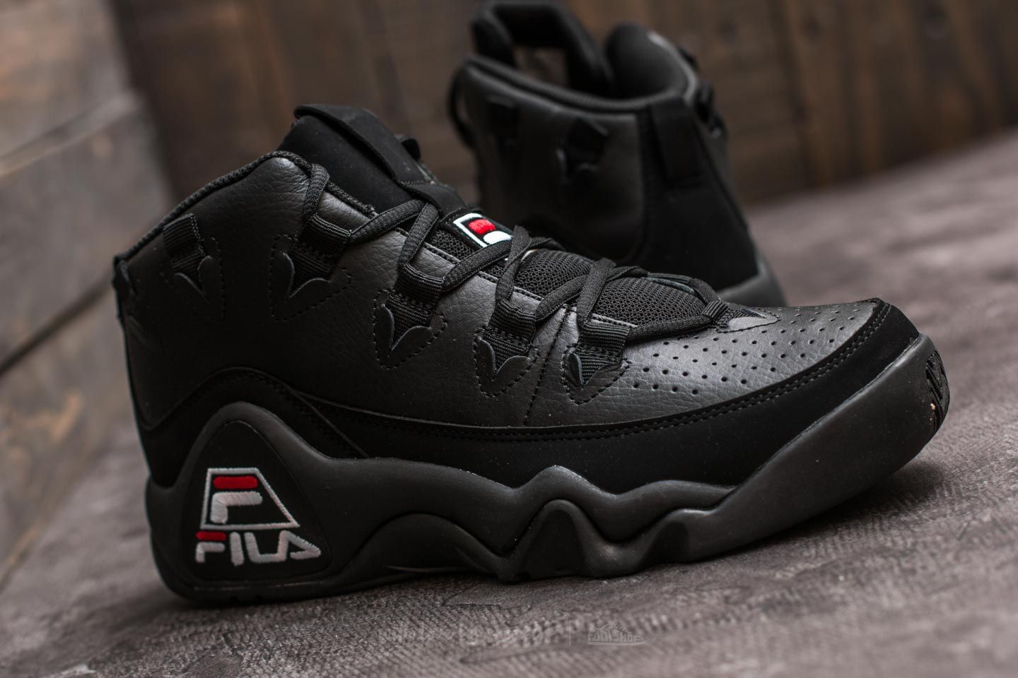 Men s shoes FILA 95 Black White Fila Red Footshop