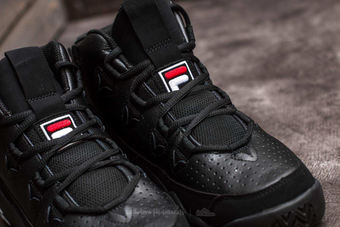Мъжки кецове и обувки FILA 95 Black/ White/ Fila Red