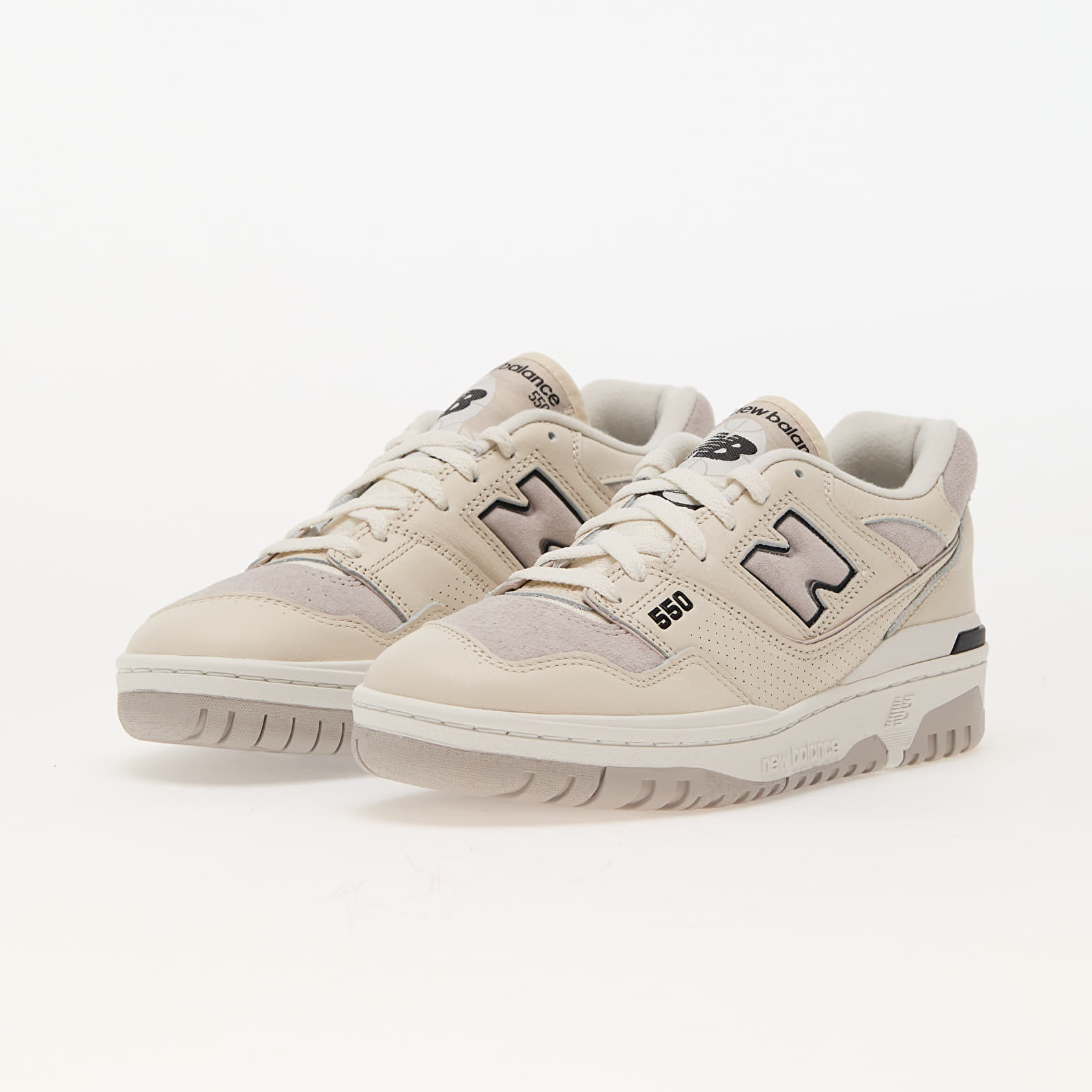 Women's shoes New Balance 550 Linen