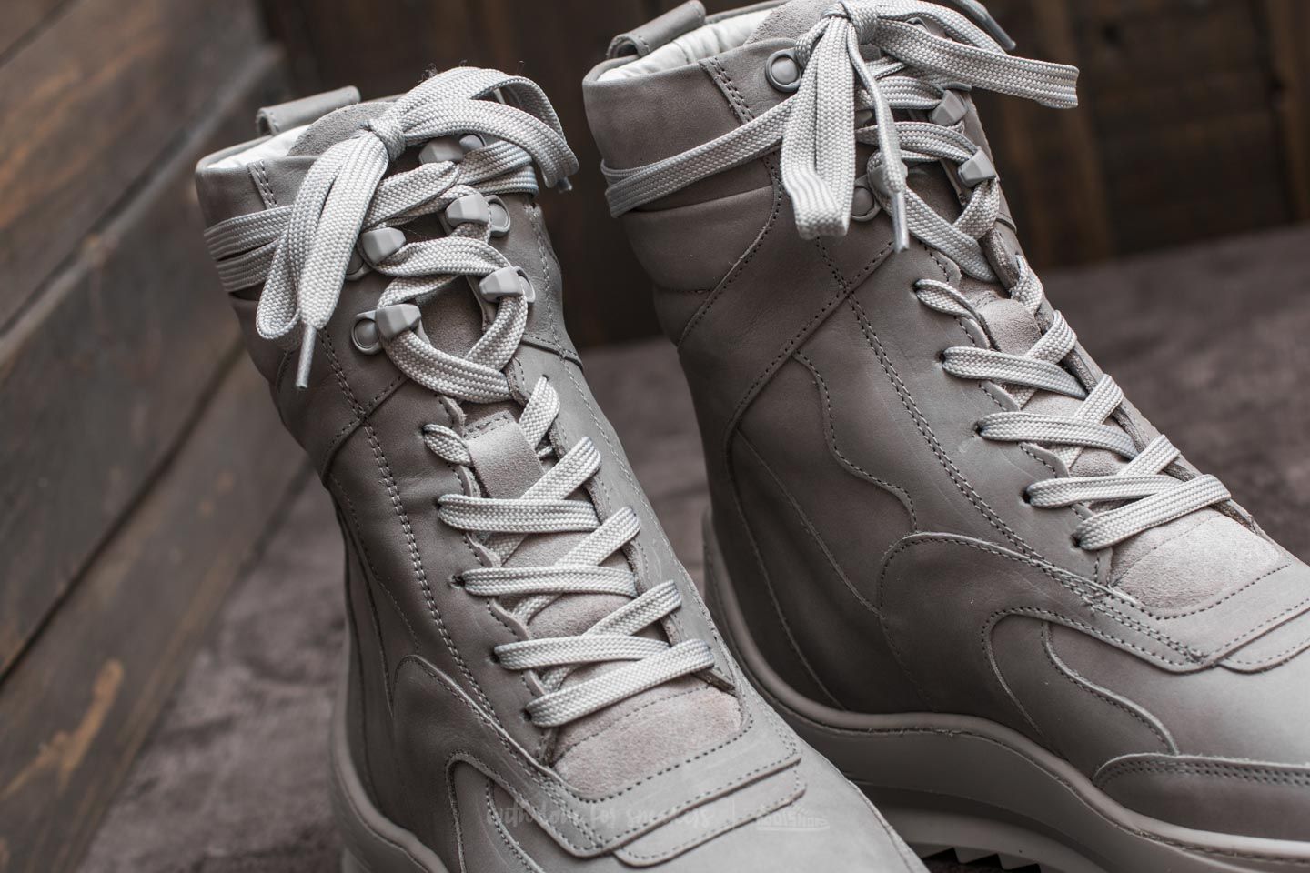Filling pieces cheap heel cap