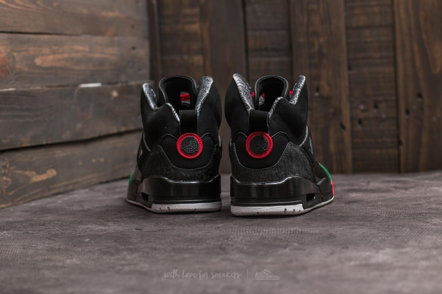 Férfi cipők Jordan Spizike Black/ Varsity Red