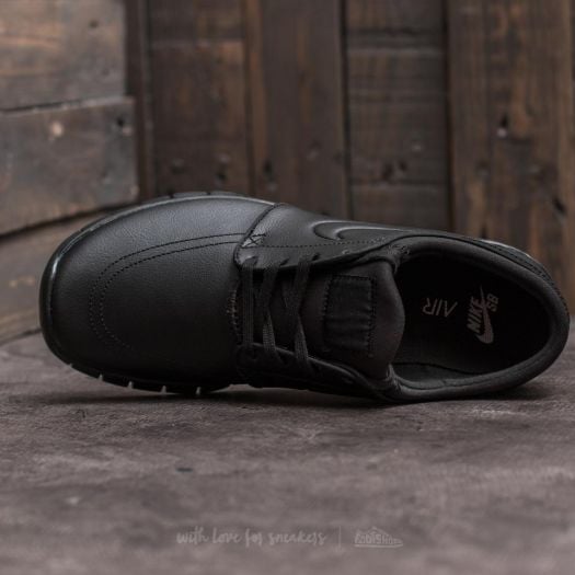 Men s shoes Nike Stefan Janoski Max L Black Black Metalic Pewter Footshop
