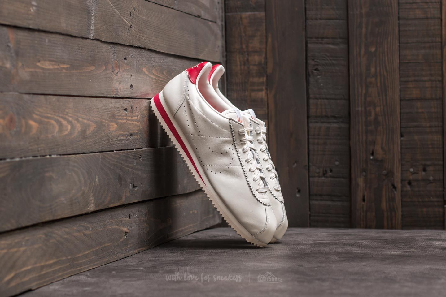nike classic cortez leather sneaker