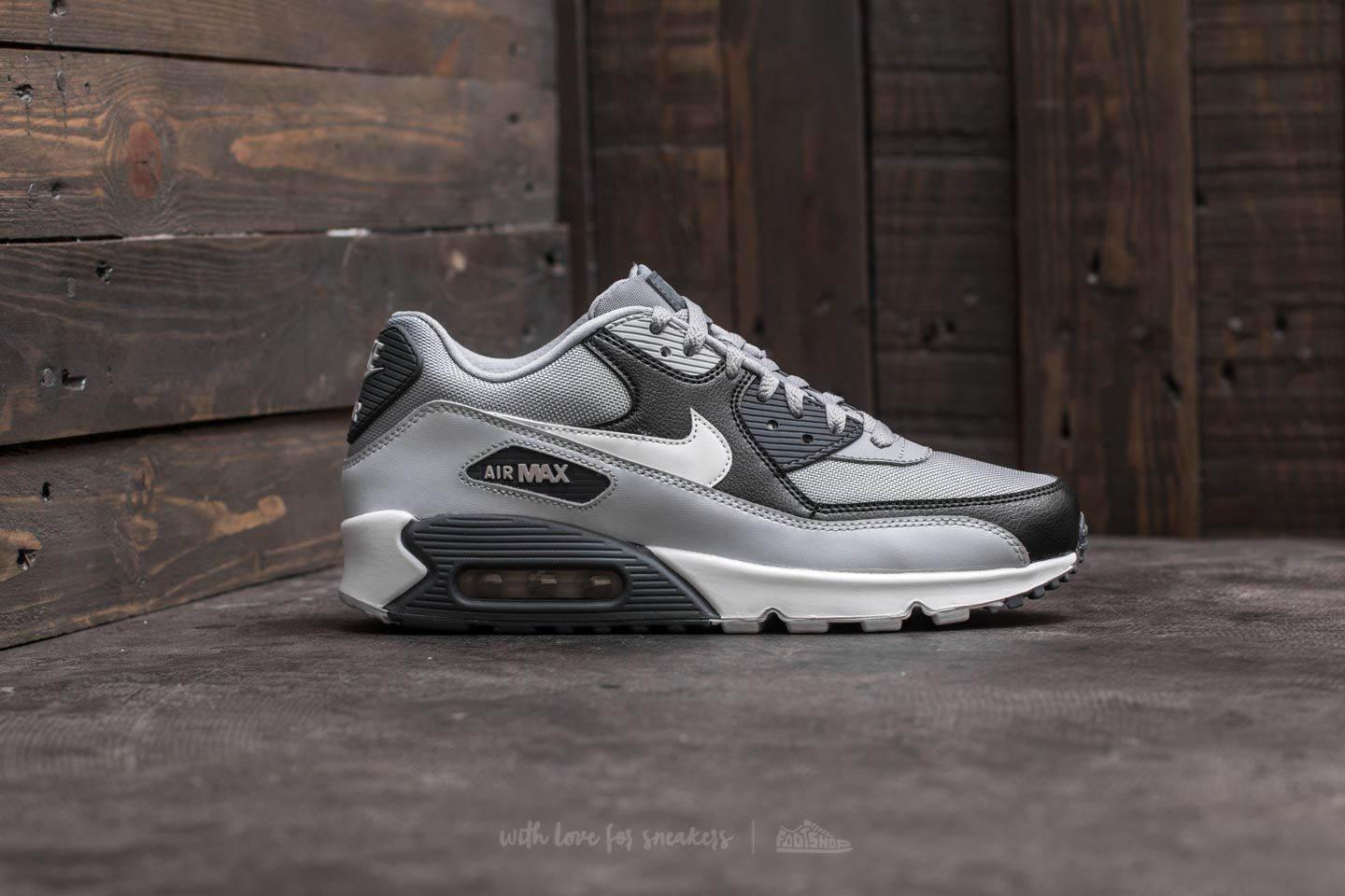 Nike air max 90 essential wolf grey/pure platinum shop