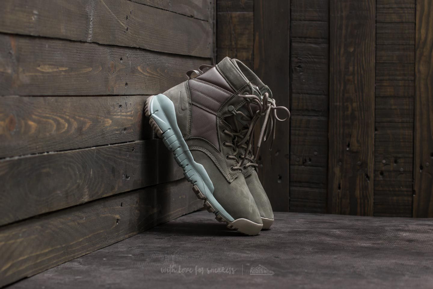 Nike SFB 6 NSW Leather